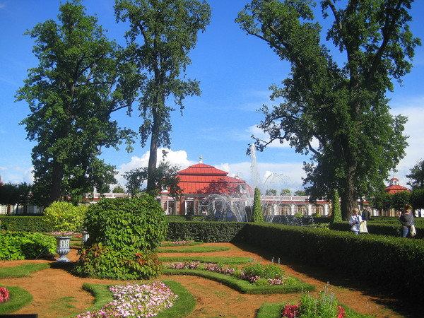 Здания в стиле барокко. Дворец Монплезир