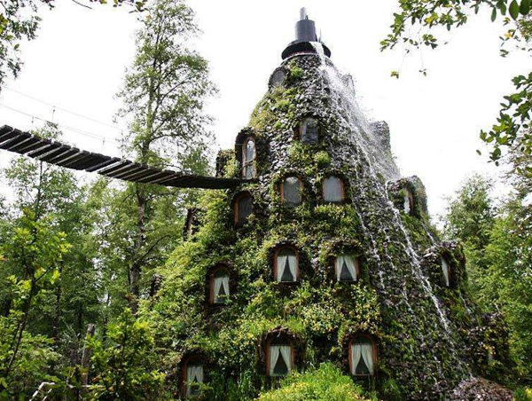 Необычные отели мира. Magic Mountain Hotel, Чили