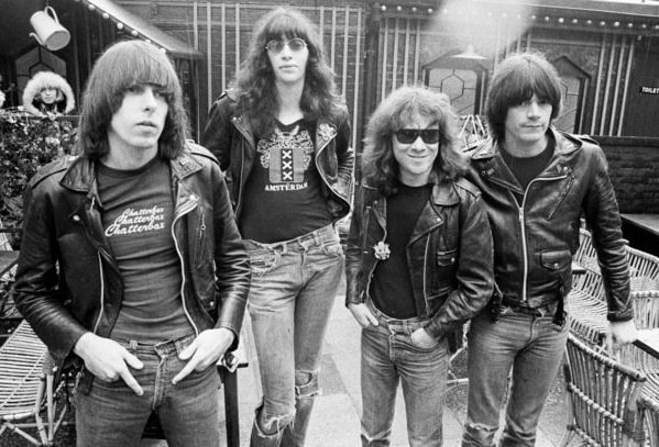 Зарубежные исполнители. №4 Ramones